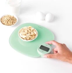 Brabantia Tasty+ Keukenweegschaal Digitaal - Geen Batterij Nodig - Jade Green 20 Brabantia Tasty+ Keukenweegschaal Digitaal - Geen Batterij Nodig - Jade Green -Woonwinkel 1171x1200 1