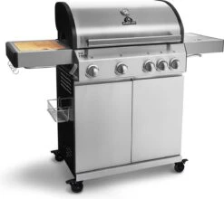 Burnhard Gas BBQ Big FRED Deluxe - 4 Branders - Incl. Keramische Infraroodbrander & Afdekhoes - Deluxe -Woonwinkel 1200x1069 1
