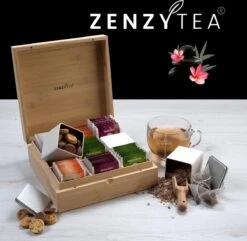 Theedoos Van ZENZYTEA® - Bamboe - Theedoos 9 Vaks - Inclusief 3 Theeblikken Voor Losse Thee - Geschikt Voor Grote & Kleine Theezakjes - Vierkant - Grote Vakken - Luxe Verpakking - Cadeau 13 Theedoos Van ZENZYTEA® - Bamboe - Theedoos 9 Vaks - Inclusief 3 Theeblikken Voor Losse Thee - Geschikt Voor Grote & Kleine Theezakjes - Vierkant - Grote Vakken - Luxe Verpakking - Cadeau -Woonwinkel 1200x1169 4