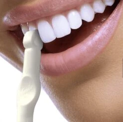 Moist-R Teeth Whitening Stick (2X) En 5 Refills - Thuis Tanden Bleken - Witte Tanden -Woonwinkel 1200x1194 6