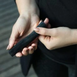 Black + Blum Binchotan Active Charcoal For Eau Good Water Bottles 4-pack -Woonwinkel 1200x1200 1206