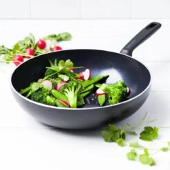 GreenPan Memphis Keramische Wokpan - Ø 28 Cm - PFAS-vrij -Woonwinkel 1200x1200 1222