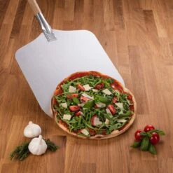 Blumtal Professionele Pizzaschep - 30,5 X 30,5 Cm - Houten Grip 85 Cm -Woonwinkel 1200x1200 1343