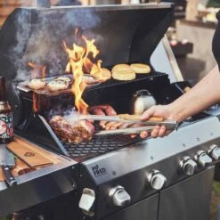 Burnhard Gas BBQ Big FRED Deluxe - 4 Branders - Incl. Keramische Infraroodbrander & Afdekhoes - Deluxe -Woonwinkel 1200x1200 1424