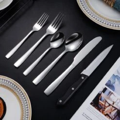 Deleca 8 Persoons Bestekset (48-delig) - Lepels, Messen, Vorken & Steakmessen - Vaatwasserbestendig - Zilver / RVS -Woonwinkel 1200x1200 1561