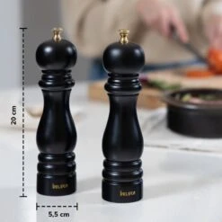 Deleca Luxe Peper En Zoutmolen Set - Met Geschenkdoos - Zout / Pepermolen - Rubberhout - Zwart & Goud -Woonwinkel 1200x1200 1862