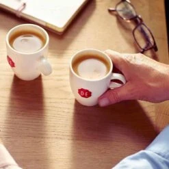 Douwe Egberts Aroma Rood Donker Filterkoffie - 6 X 500 Gram 14 Douwe Egberts Aroma Rood Donker Filterkoffie - 6 X 500 Gram -Woonwinkel 1200x1200 2085