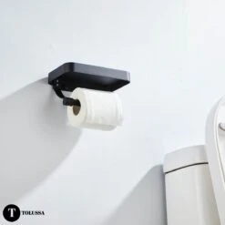 Tolussa Premium WC Rolhouder Zwart Met Plankje - Toiletrolhouder Zwart Met Plankje - Met En Zonder Boren 17 Tolussa Premium WC Rolhouder Zwart Met Plankje - Toiletrolhouder Zwart Met Plankje - Met En Zonder Boren -Woonwinkel 1200x1200 2234