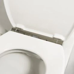 Tiger Boston - Toiletbril - WC Bril - Duroplast - Wit / RVS Geborsteld 15 Tiger Boston - Toiletbril - WC Bril - Duroplast - Wit / RVS Geborsteld -Woonwinkel 1200x1200 2351