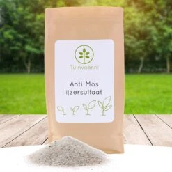 Anti Mos Ijzersulfaat - Dood Het Mos In Uw Gazon En Bevordert De Diepgroene Kleur - 12kg - 200m² - Direct En Gemakkelijk Te Strooien - Gazonmest - Mos Bestrijding - Hersluitbare Verpakking