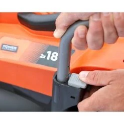Black & Decker BLACK+DECKER BCMW3318N-XJ Grasmaaier - 18V - 33cm - Excl. Accu & Lader -Woonwinkel 1200x1200 585