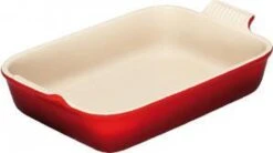 Le Creuset Ovenschaal Heritage Kersenrood 32 X 24 X 7.5 Cm -Woonwinkel 1200x672 1