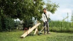 Bosch AFS 23-37 Bosmaaier - 950 W - Op Snoer - Incl. Mes En Draad -Woonwinkel 1200x675 9