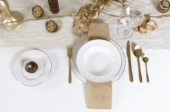 LeRijn® Serviesset Deventer 6 Persoons - 18 Delig - Licht Crème Wit Met Gouden Rand En Motief - Dinerborden - Soepborden - Dessertborden - Borden Servies - Bordenset -Woonwinkel 1200x793 3