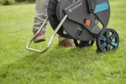 GARDENA - AquaRoll L CleverRoll L Easy Set Slangenwagen - Maximaal 50 Meter - Verstelbare Handgreep -Woonwinkel 1200x800 130