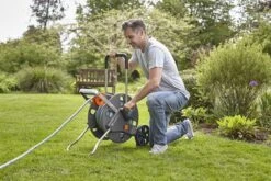 GARDENA - AquaRoll L CleverRoll L Easy Set Slangenwagen - Maximaal 50 Meter - Verstelbare Handgreep -Woonwinkel 1200x800 132