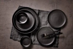 Maastricht Porselein Serviesset Universe Porselein 6-persoons 24-delig Zwart 26 Maastricht Porselein Serviesset Universe Porselein 6-persoons 24-delig Zwart -Woonwinkel 1200x800 239