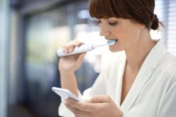 Philips Sonicare DiamondClean 9000 HX9911/94 - Luxe Elektrische Tandenborstel - Wit En Rosé Goud 23 Philips Sonicare DiamondClean 9000 HX9911/94 - Luxe Elektrische Tandenborstel - Wit En Rosé Goud -Woonwinkel 1200x800 355