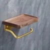 Lopoleis WC Rolhouder – Luxe Toiletrolhouder Walnoothout – Goud – Zelfklevend – WC Rolhouder Zonder Boren – Toiletrolhouder Met Plankje – WC Rolhouder Goud – Badkamer Accessoires 2 Lopoleis WC Rolhouder – Luxe Toiletrolhouder Walnoothout – Goud – Zelfklevend – WC Rolhouder Zonder Boren – Toiletrolhouder Met Plankje – WC Rolhouder Goud – Badkamer Accessoires -Woonwinkel 1200x800 371
