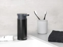 Brabantia Zeepdispenser - 200 Ml - Matt Black -Woonwinkel 1200x899 45