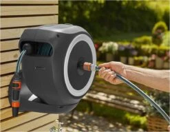 GARDENA - Wandslangenbox RollUp S - Slanghouder - 15 Meter - Ø 11 Mm 17 GARDENA - Wandslangenbox RollUp S - Slanghouder - 15 Meter - Ø 11 Mm -Woonwinkel 1200x932 1