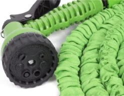 Benson - Tuinslang - Fexibel - 10 Meter - Tuinslang Met Koppeling - Spuitpistool - Groen -Woonwinkel 1200x934