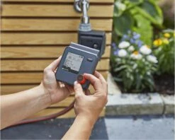 GARDENA - Select Computer Besproeiingscomputer - 3 Besproeiingen Per Dag -Woonwinkel 1200x962