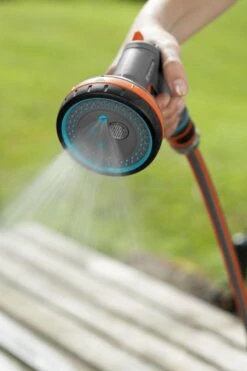 GARDENA - Comfort Broeskop - 5 Straalsoorten - Grijs -Woonwinkel 800x1200