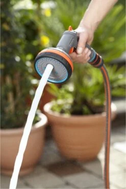 GARDENA - Comfort Broeskop - 5 Straalsoorten - Grijs -Woonwinkel 801x1200 4