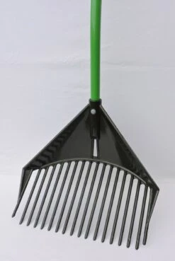 Golden Gark Multihark - Voor Harken, Scheppen En Zeven - Per Stuk – Groen -Woonwinkel 803x1200 2