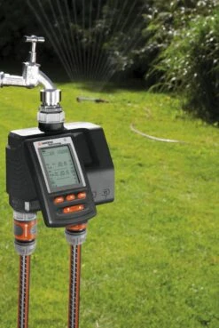 GARDENA Besproeiingsomputer MultiControl Duo - 3 Besproeiingen Per Dag - 1min Tot 3u 59min. 25 GARDENA Besproeiingsomputer MultiControl Duo - 3 Besproeiingen Per Dag - 1min Tot 3u 59min. -Woonwinkel 803x1200 3