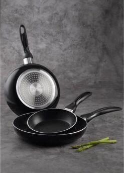 San Ignacio Koekenpannenset 16-20-24cm -Woonwinkel 861x1200 2