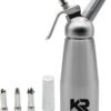 Robuuste Kwaliteit Slagroomspuit 0,5L (stalen Mondstuk) - Keizer RVS - Slagroomspuit Aluminium - Crèmespuit - Garneerspuit - Slagroomapparaat 2 Robuuste Kwaliteit Slagroomspuit 0,5L (stalen Mondstuk) - Keizer RVS - Slagroomspuit Aluminium - Crèmespuit - Garneerspuit - Slagroomapparaat -Woonwinkel 886x1200